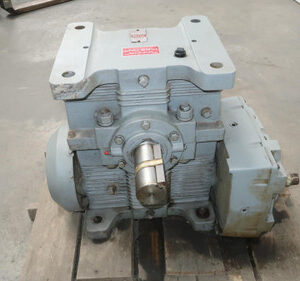 NUTTALL HE70-128 WORM Engranaje Reductor Relación 103.6 TO 1.