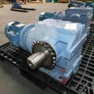 GUOMAO GS87-Y3-4P-180-M1-B-ZPIEC Ángulo Recto Helicoidal WORM Engranaje Reductor 180 Relación