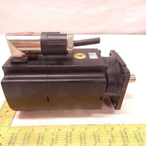 BAUMULLER 20817034 DSCG 056K64U38-5 SERVOMotor 1.9 KW UZK: 540 V 3800 RPM 5.1 A