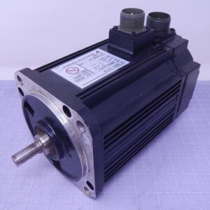 YASKAWA ELECTRIC USAMED-03-SF21 AC Servo Motor 0.3 KW 1000 RPM 3.0 A