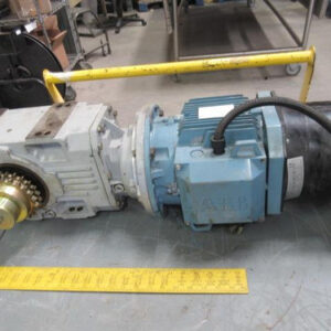 ABB MotorS W2S/130/AA25/01 M2AA 112 M-4 3GAA112001-EDB A412 NR P112 Motor & Engranaje Reductor Conjunto
