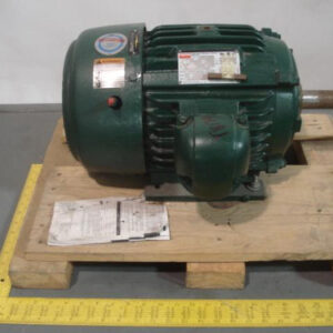 DAYTON 4FM38C Eficiencia Premium AC Motor 10HP460 V3PH 1755 RPM 215T Armazón