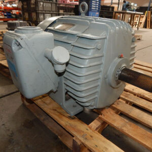 GENERAL ELECTRIC 5K324BK9044 Motor de Inducción 460V 15HP 425RPM
